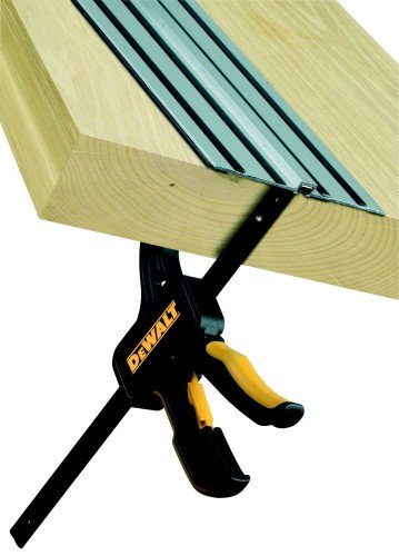 DeWALT DWS5026-XJ svorky